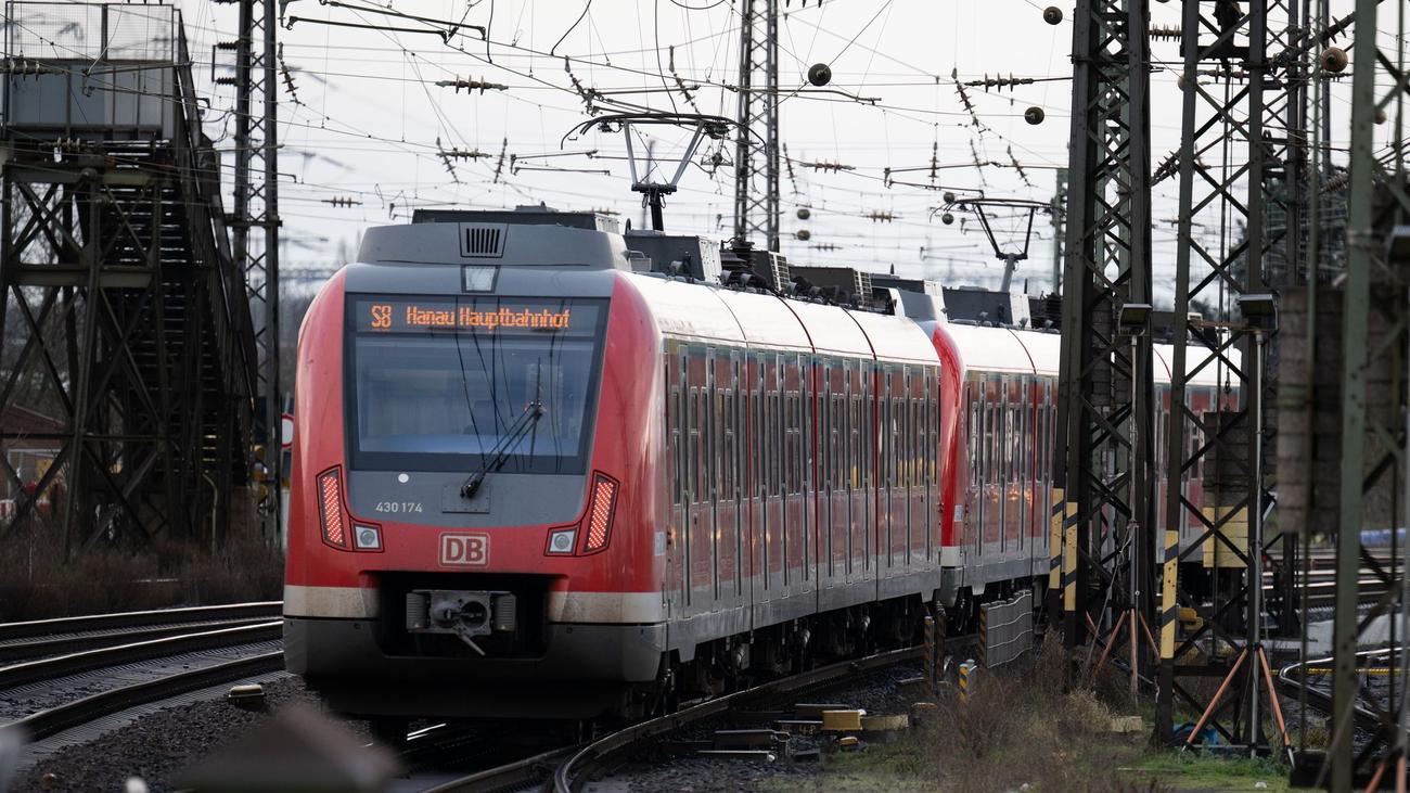 Fahrpläne genau checken: Zugausfälle und Umleitungen rund um Mainz bis Juli