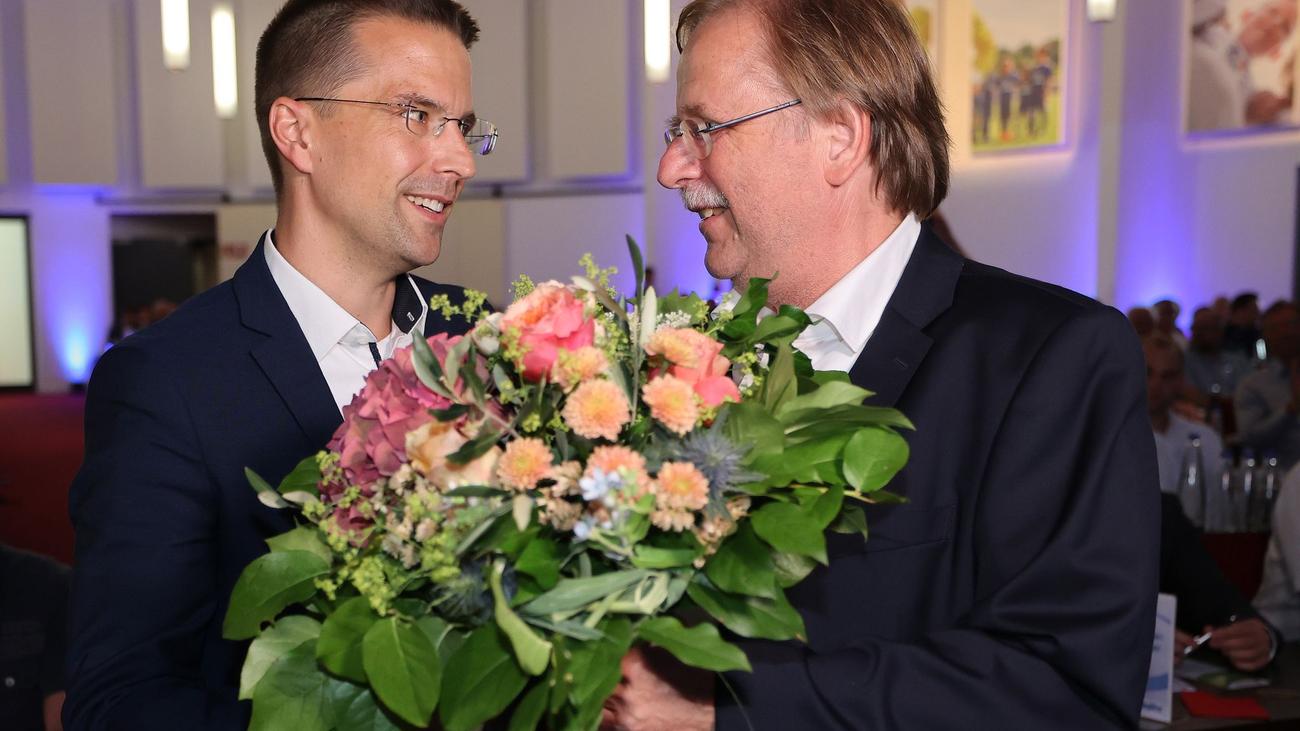 Bayerischer Fußball-Verband: 100-Prozent-Votum für Präsident Kern und Regionalligaansage