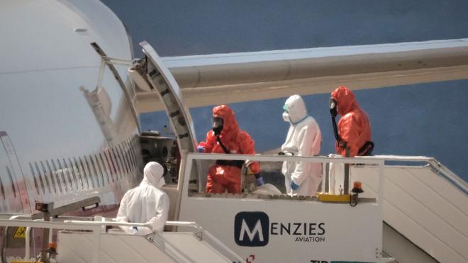 Photography: The cruise ship Hondius, hit by the hantavirus, has arrived in Tenerife.