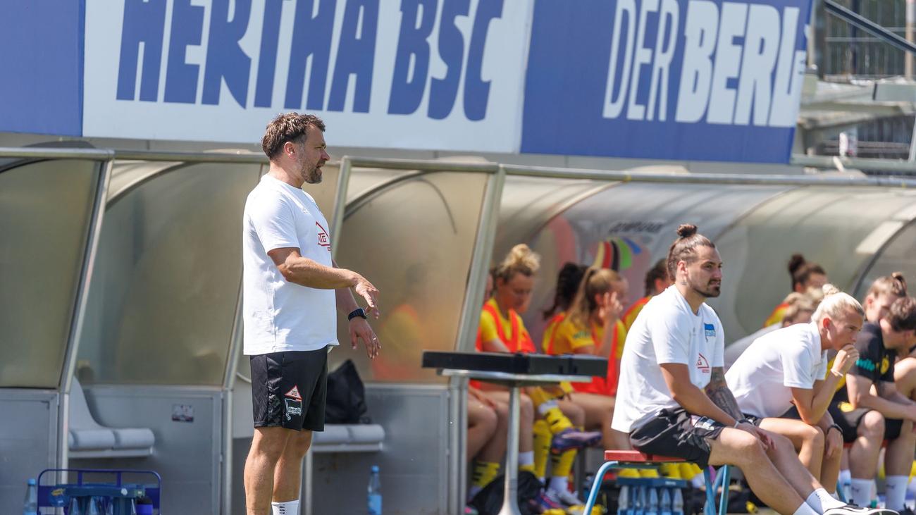 Regionalliga Nordost: Premiere im Olympiastadion: Hertha-Frauen spielen um 2. Liga