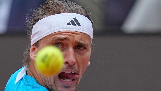 Sandplatz-Tennis in Rom: Zverev rauscht mit überzeugendem Auftritt ins Achtelfinale