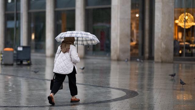 Wetter: Mehr Regen als üblich – Wetter in Niedersachsen bleibt trüb