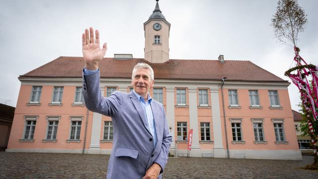 Neues Stadtoberhaupt: Neuer AfD-Bürgermeister: Zehdenicker suchten Verlässlichkeit