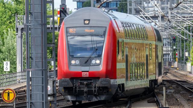 Finanzielle Entlastung: Günstig durch den Sommer? Grüne wollen 9-Euro-Ticket zurück
