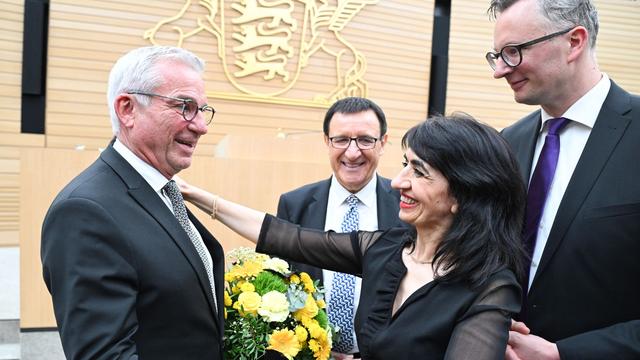 Erste Sitzung im Landtag: Landtag wählt Grünen-Politikerin Aras zur Vizepräsidentin