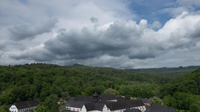Wetter: Woche bleibt wechselhaft mit Schauern und Gewittern
