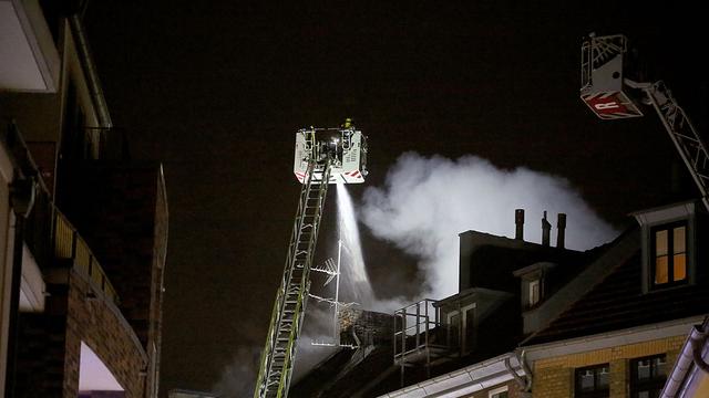 Ermittlungen: Zwei weitere Festnahmen nach tödlicher Brandstiftung in Köln