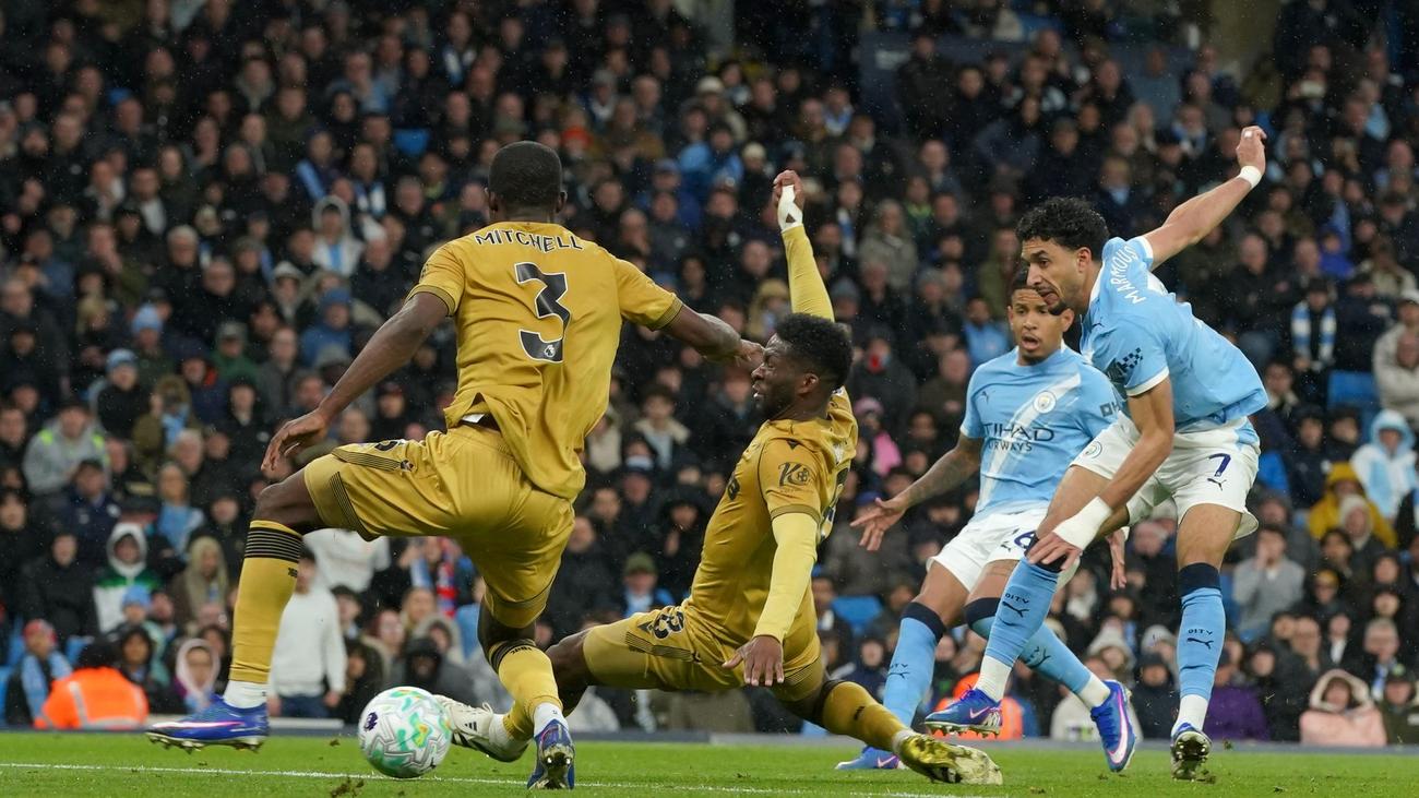 Premier League: Man City schlägt Palace 3:0 - Titelrennen bleibt spannend