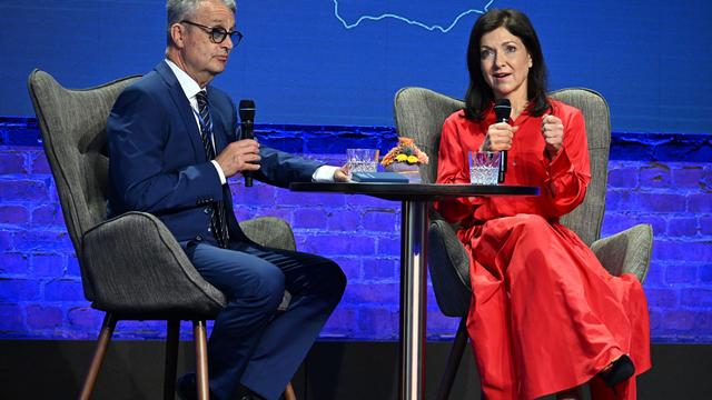 Auftritt in Aachen: Reiche: Bundesregierung muss liefern