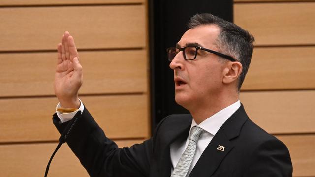 Abweichler bei Grün-Schwarz: Was Ministerpräsident Özdemir über sein Wahlergebnis sagt