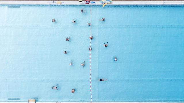 Freibadsaison: Beheizte Becken gefragt: Freibäder trotzen kühlem Start