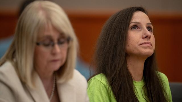 Tod durch Fentanyl-Vergiftung: Lebenslänglich für US-Kinderbuchautorin nach Mord an Ehemann