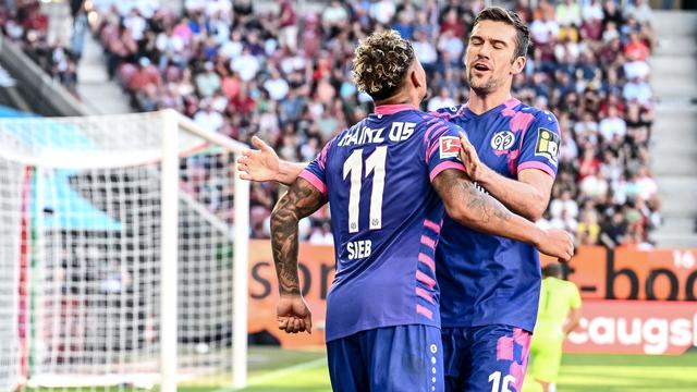 Fußball-Bundesliga: Mainz verlängert auch mit Urgestein Bell: «Eine Institution»