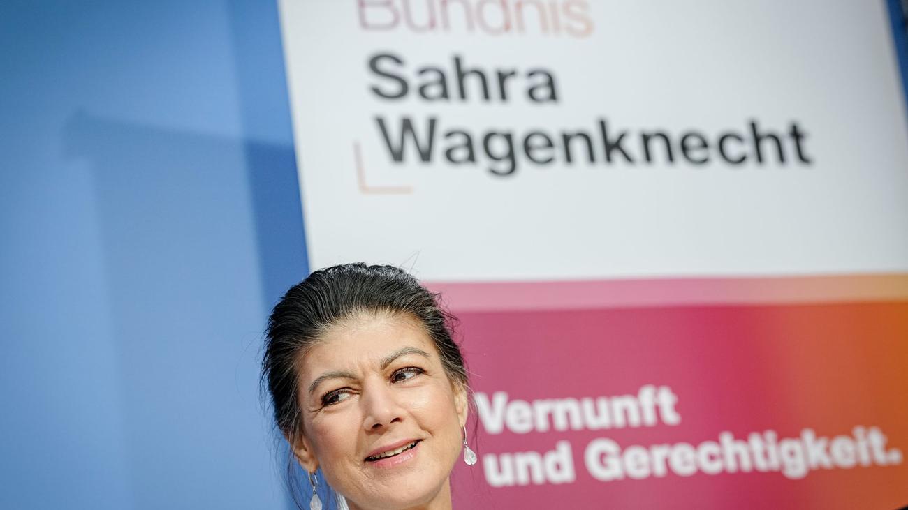 Mehrheit mit AfD: Wagenknecht fordert nach Landtag-Abstimmung: Brandmauer weg