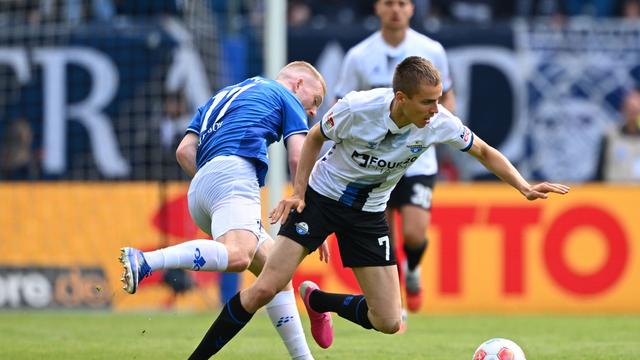 2. Fußball-Bundesliga: 2:0 in Darmstadt: Paderborn in Relegation zur Bundesliga