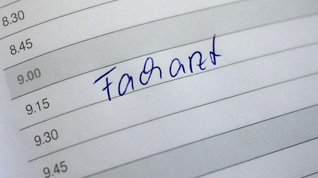 Ärztemangel: Fast 60.000 Facharzttermine über Servicestelle gebucht