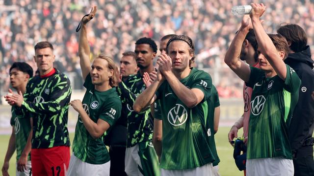 Fußball-Bundesliga: Wolfsburg vor Relegation, zwei Absteiger vor offener Zukunft