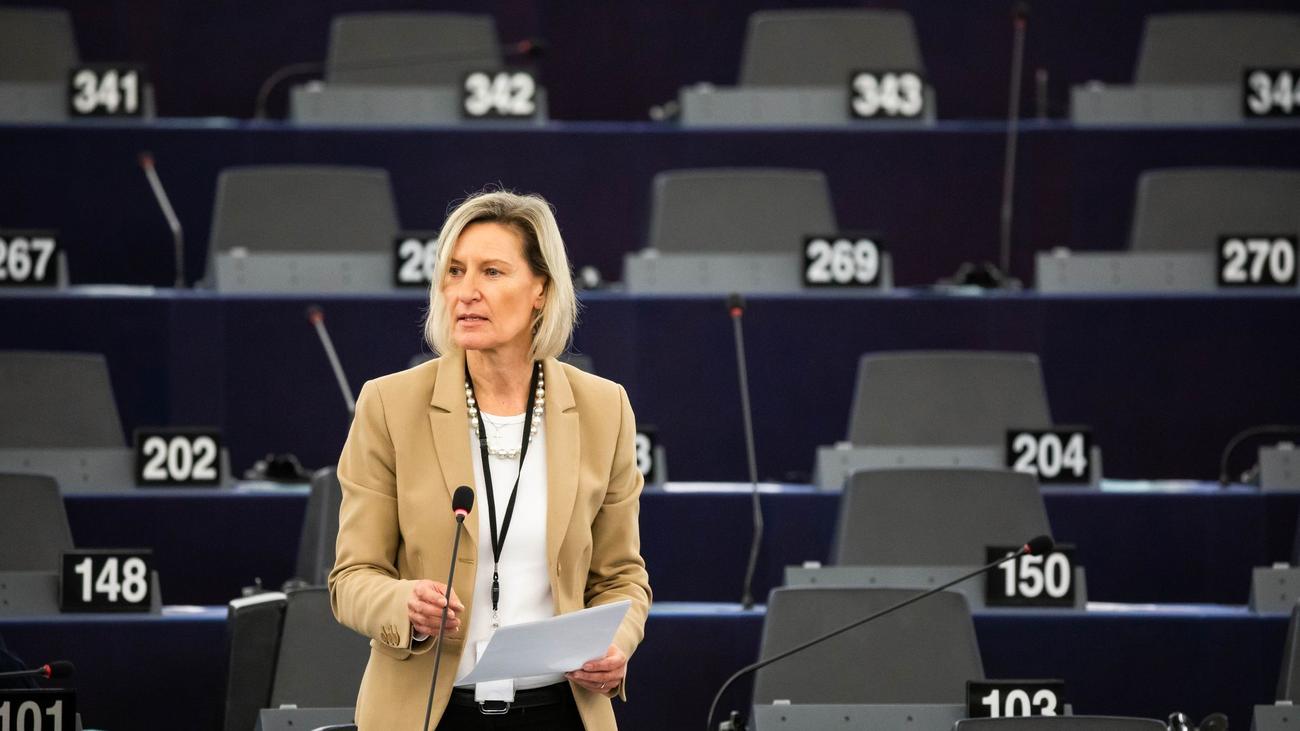 Widerstand gegen Ermittlungen: Betrugsverdacht: Parlament stimmt über Fall von CSU-Vize ab