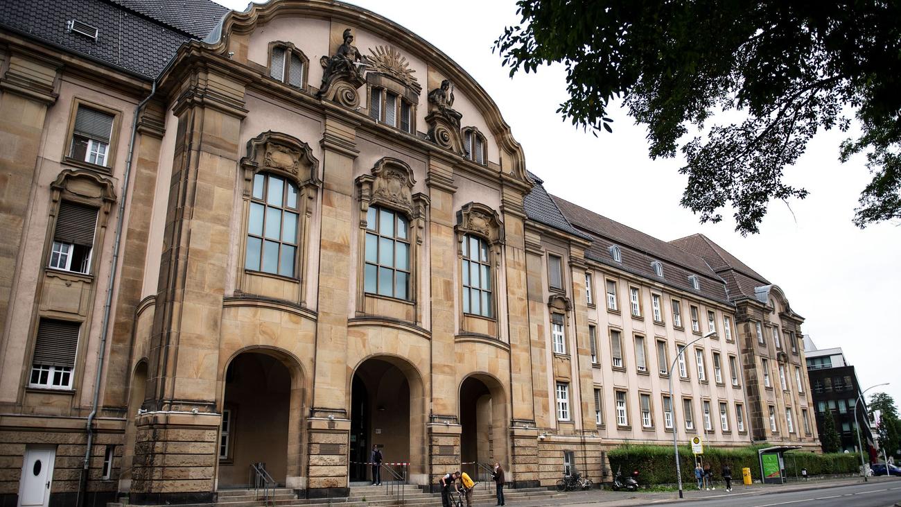 Betrugsprozess: Fast fünf Jahre Haft wegen Betrugs im Kreissozialamt