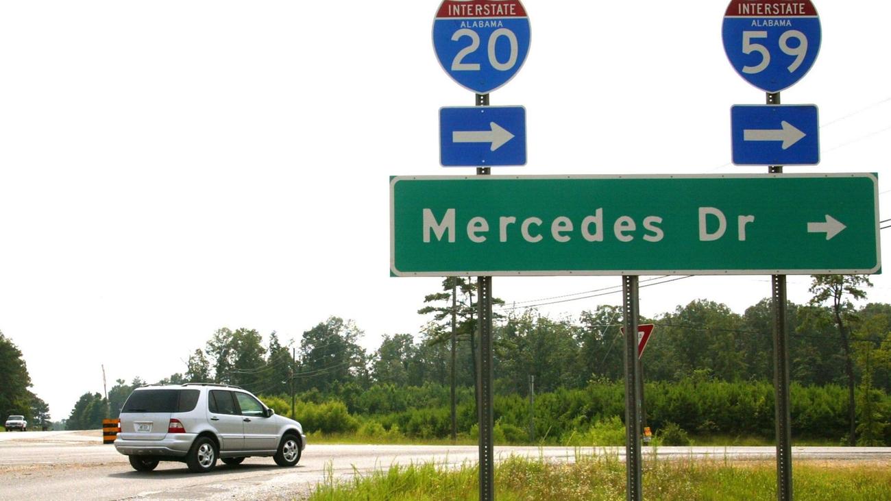 Wegen Werk in den USA: Gewerkschaftsverband kündigt Zusammenarbeit mit Mercedes auf