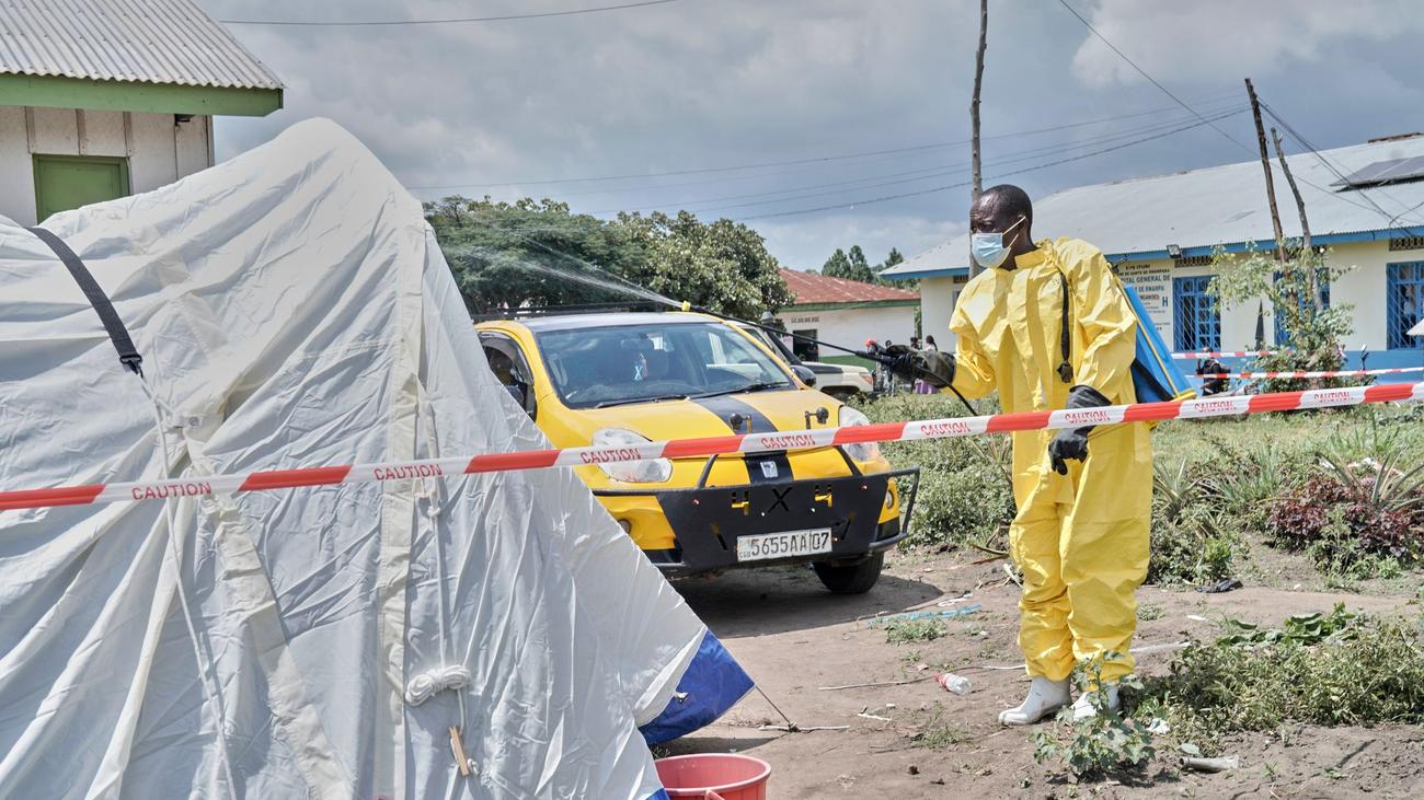 Lebensbedrohliches Fieber: Fünf Fakten zu Ebola