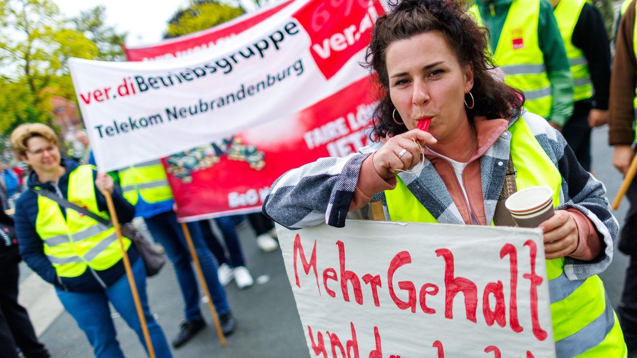 Tarifstreit: Telekom-Angestellte erneut zum Warnstreik aufgerufen