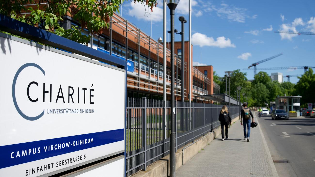 Viruserkrankung: Familie des Ebola-Patienten nun auch in Berlin