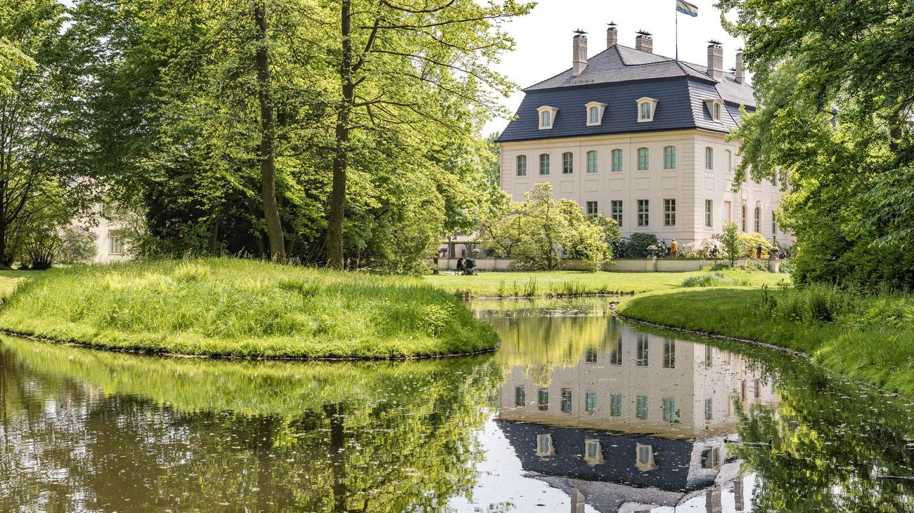 Jedes Jahr aufs Neue: Tausende Blumen werden im Park Branitz gepflanzt