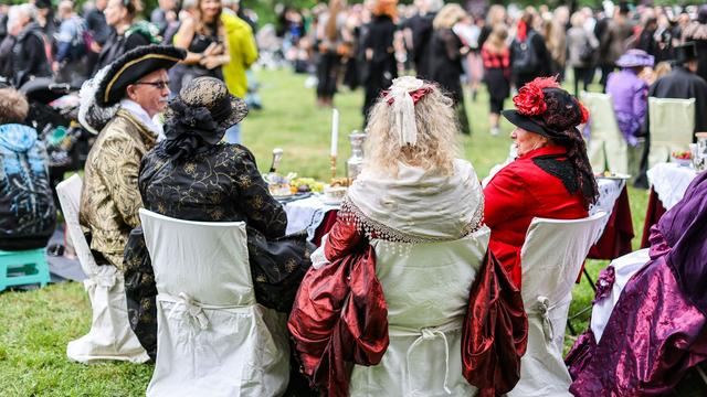 Schwarze Szene: Wave-Gotik-Treffen startet mit Kim Wilde und 200 Künstlern