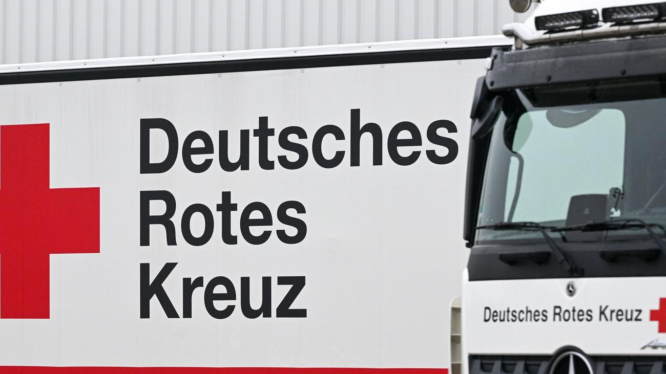 Zivilschutz: DRK: Bevölkerungsschutz praxisnah in Schulen vermitteln