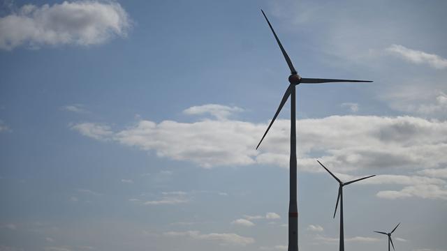 Erneuerbare Energien: Energieverbände sehen Windkraftausbau gefährdet