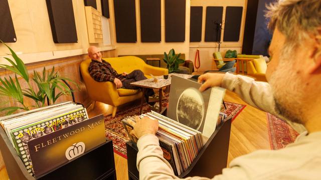 Musik bewusst hören: Musikgenuss pur: Wellness im Listening-Café