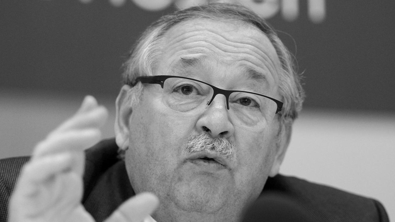 Landespolitik: Trauer um ehemaligen Landtagspräsidenten Kartmann