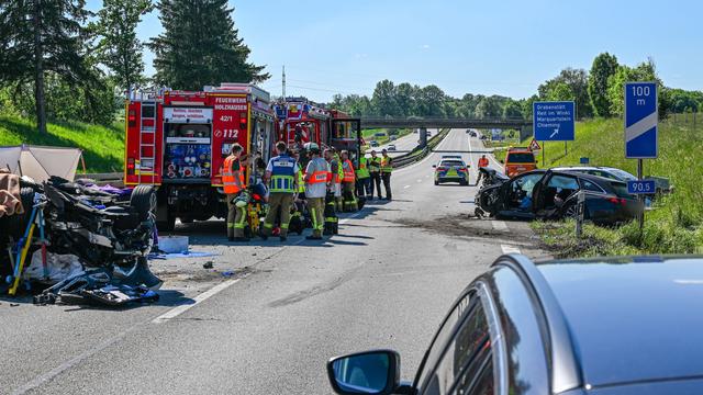 Geisterfahrer stirbt: Zwei Verletzte nach Horror-Crash aus Klinik entlassen