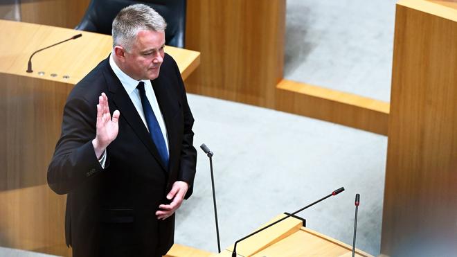 Wiederaufbau im Ahrtal: Vor gut einer Woche wurde Gordon Schnieder vereidigt. (Archivbild)