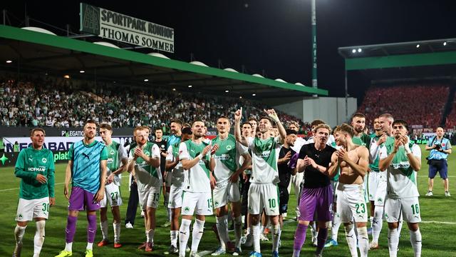 Relegation um 2. Bundesliga: Fürther Fans sauer: «Versager raus! Neuanfang jetzt!»
