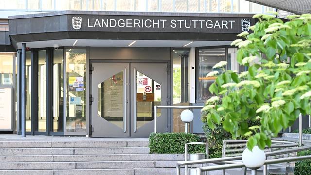 Nach Autofrachter-Untergang: Landgericht Stuttgart weist Millionen-Klage gegen Porsche ab