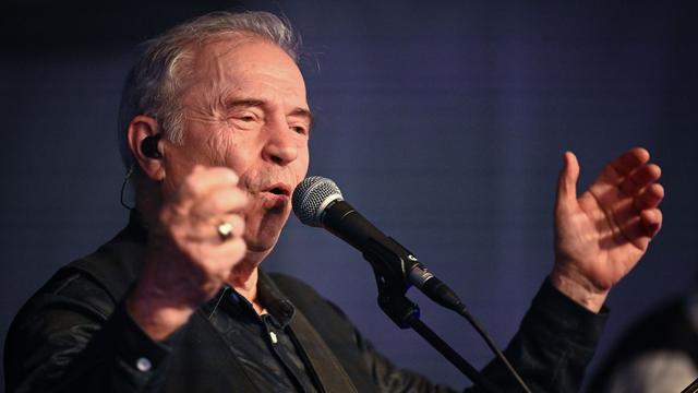 Bild: Nach Sexismusdebatte: Wiesn-Chef verteidigt «Skandal im Sperrbezirk» als Kultsong