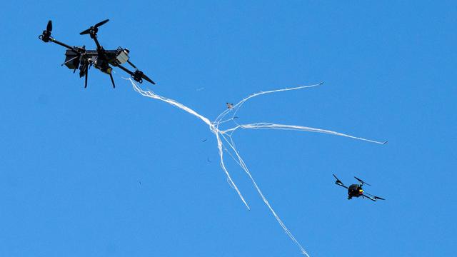 Sicherheit: Mehr Drohnenvorfälle – Technik soll Luftraum schützen