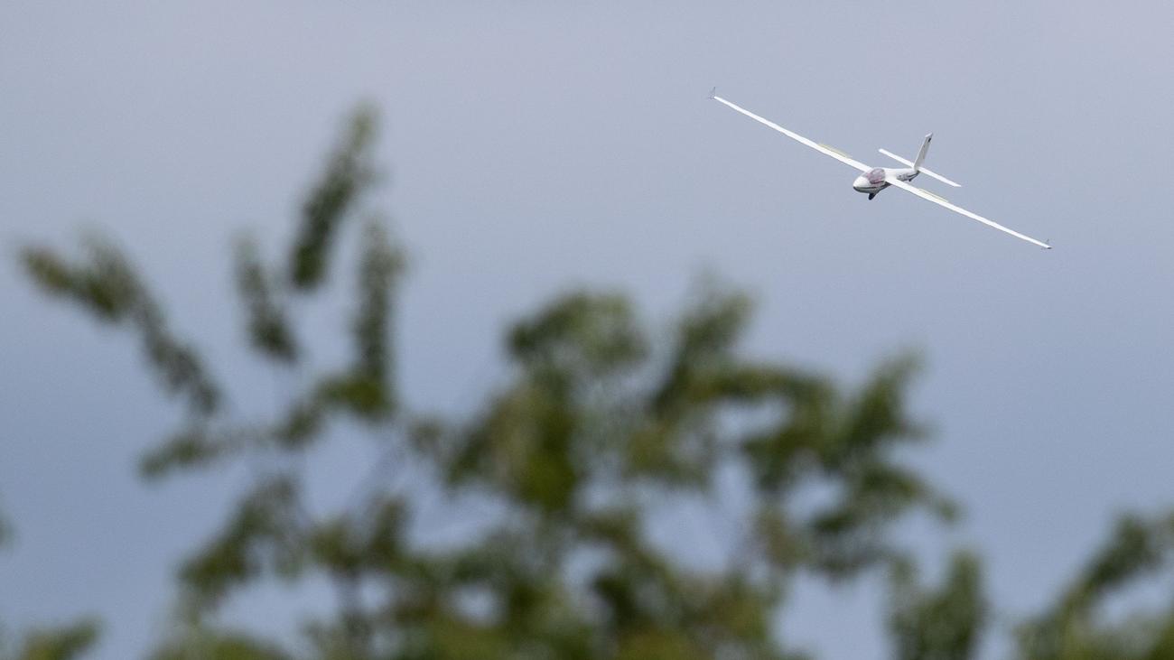 Österreich: Segelflugzeug stürzt in Tirol ab - ein Toter