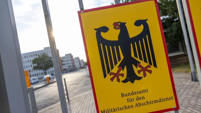 Bild: Parlamentarische Anfrage: 19 Soldaten nach neuem Gesetz aus Bundeswehr entlassen