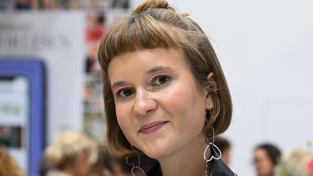 «1999 Meter über dem Meer»: Caroline Wahl: «Ich wurde beim Schreiben selbst dreister»