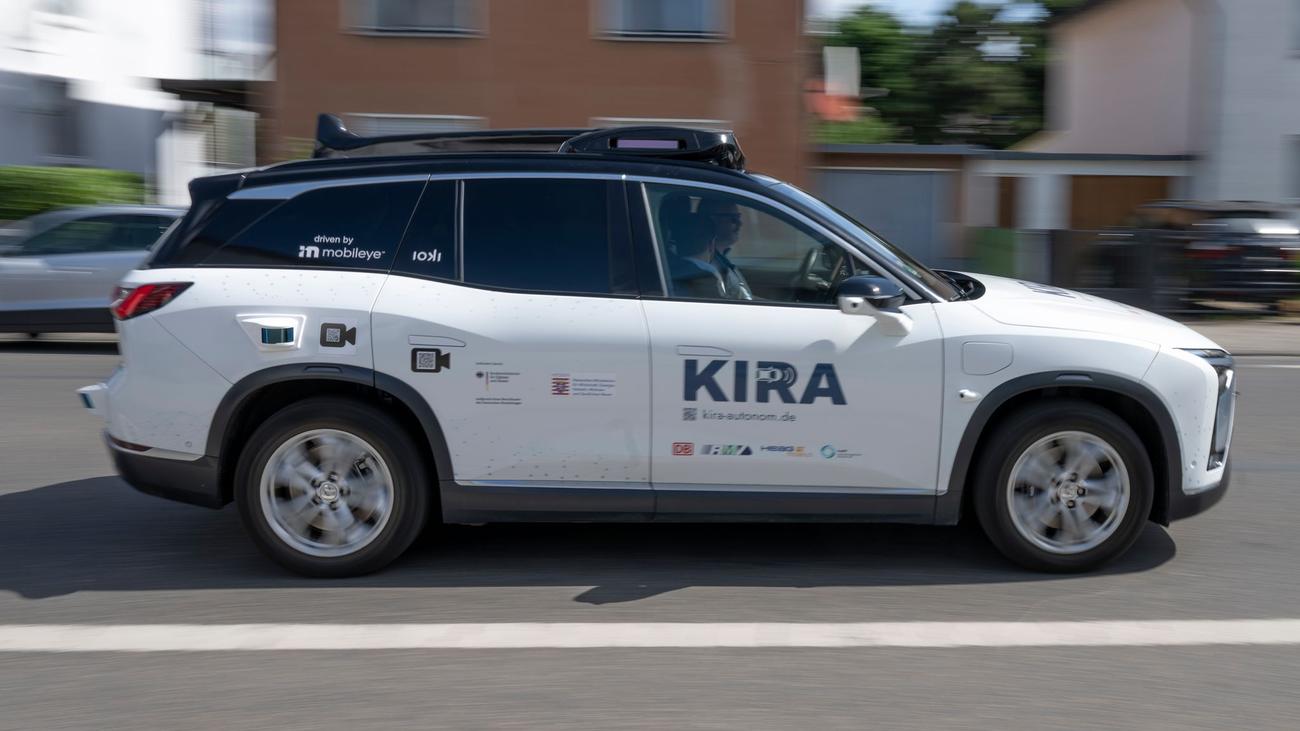 Verkehr: Ein Jahr selbstfahrende Autos - mehr als 4.000 Nutzer