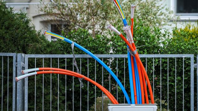 Fiber to the Home: Wenige Kunden, hohe Kosten: Es kriselt in Glasfaser-Branche