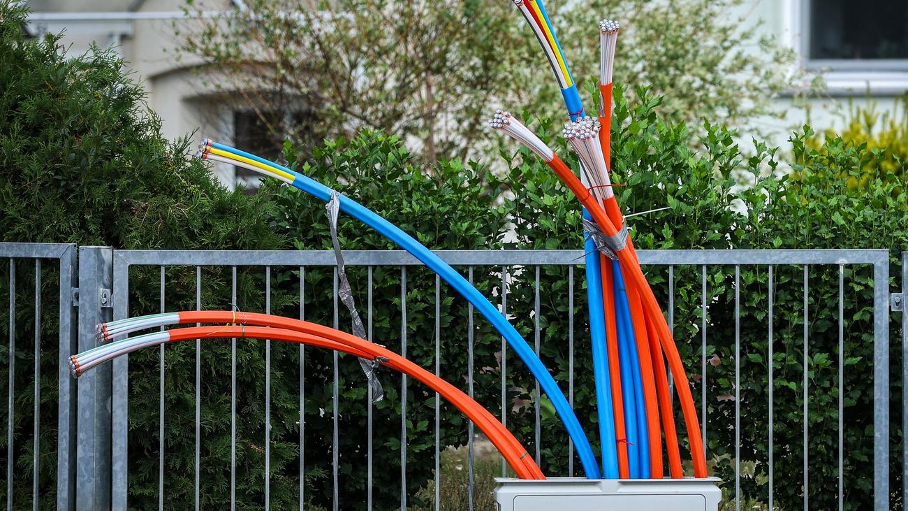 Fiber to the Home: Wenige Kunden, hohe Kosten: Es kriselt in Glasfaser-Branche