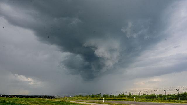 Schwere Gewitter: Deutscher Wetterdienst hebt Unwetterwarnungen auf