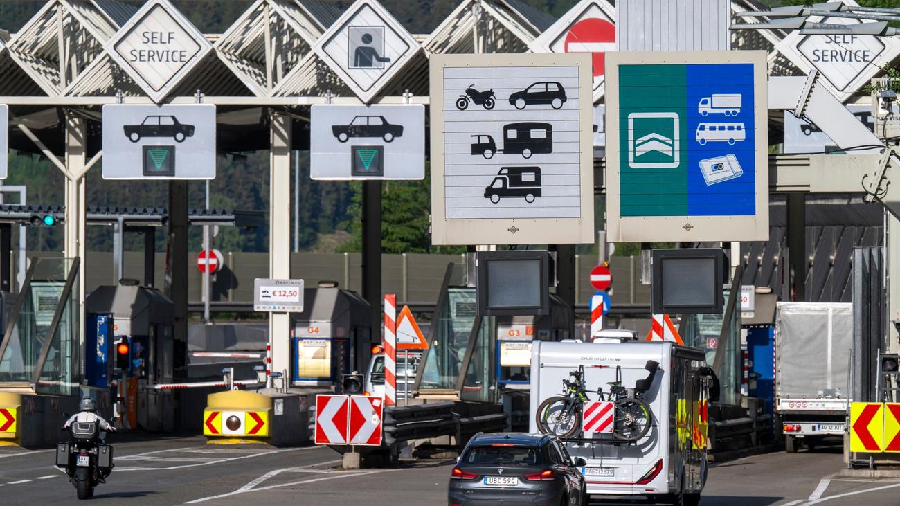 Demonstration: Nach der Totalsperre: Verkehr fließt über den Brenner