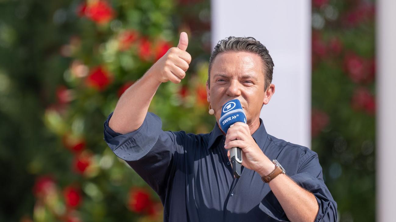Letzte Staffel beginnt: Wie Mross das Aus für «Immer wieder sonntags» kommentiert