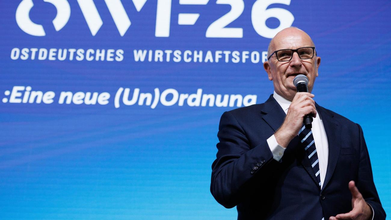 Wirtschaftspolitik: Woidke zeigt sich besorgt vor Wahl in Sachsen-Anhalt