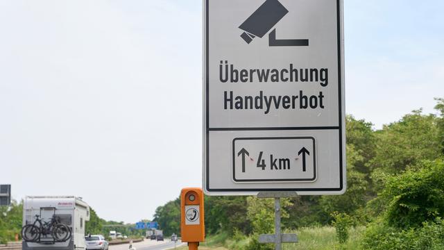 Verkehrssicherheit: Handyblitzer auch bald im Südwesten? Das plant das Land